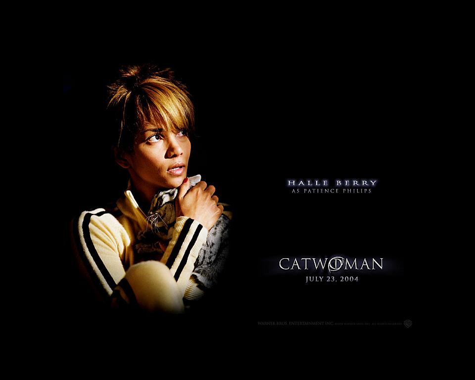 halle berry catwoman. Halle Berry – Catwoman movie